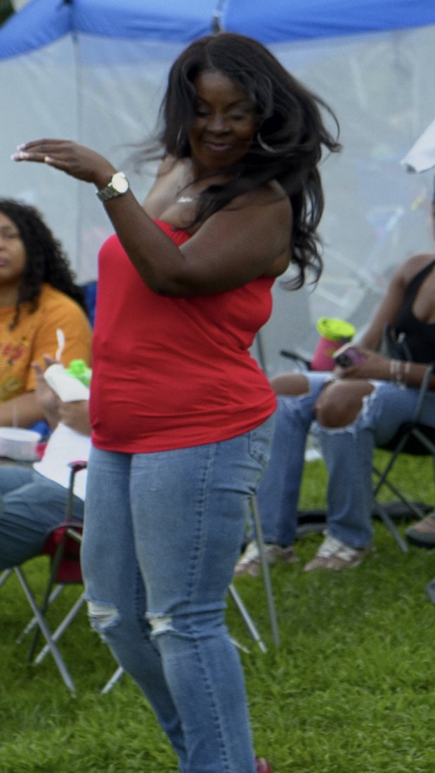 Maplewood House Festival — dancing